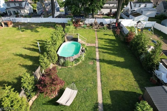 18 Parker Ave, Hawthorne Boro, NJ 07506