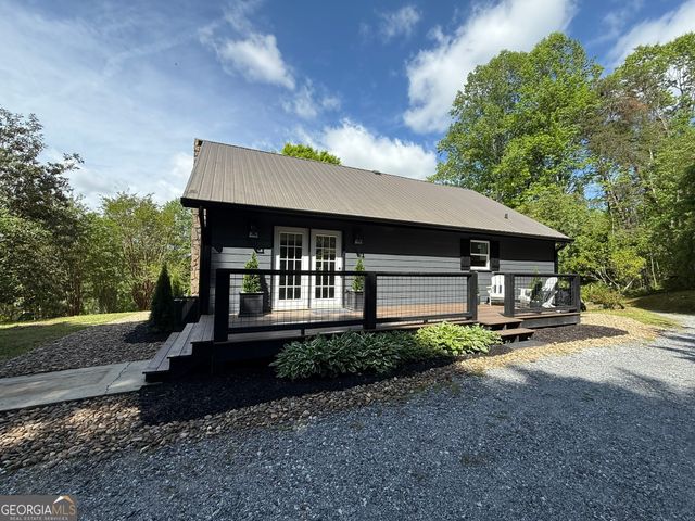 181 M J Shirley Drive, Clayton, GA 30525