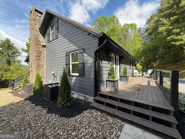 181 M J Shirley Drive, Clayton, GA 30525