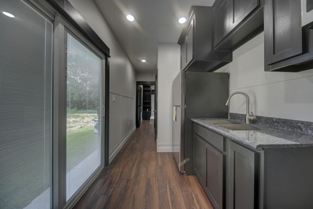519 Sunflower Lane, New Ulm, TX 78950