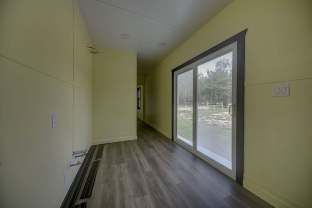 519 Sunflower Lane, New Ulm, TX 78950