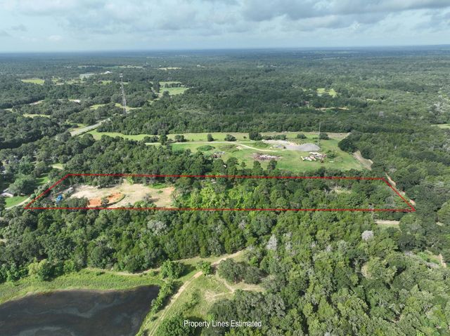 519 Sunflower Lane, New Ulm, TX 78950