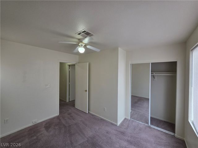 25 Newburg Avenue, North Las Vegas, NV 89032