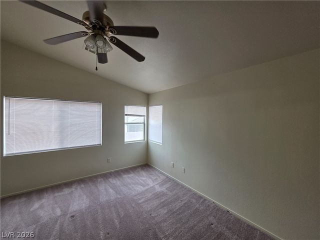 25 Newburg Avenue, North Las Vegas, NV 89032