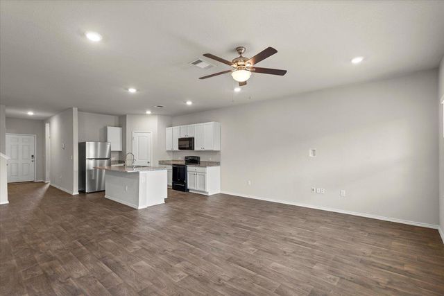 5705 Brocade DR, Austin, TX 78724