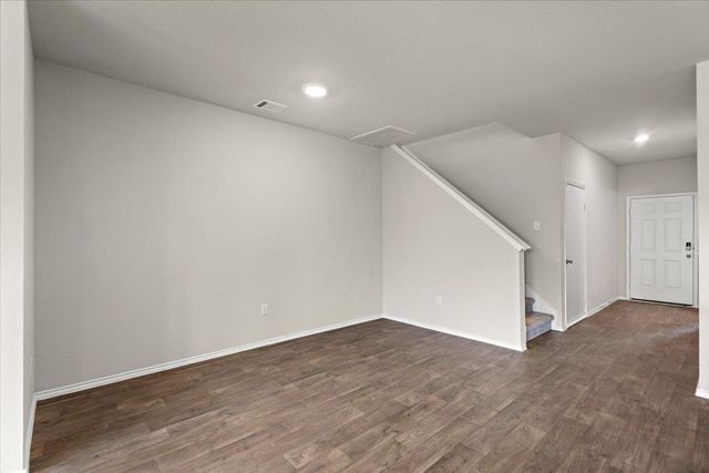 5705 Brocade DR, Austin, TX 78724