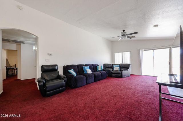 13217 W PORT ROYALE Lane, Surprise, AZ 85379