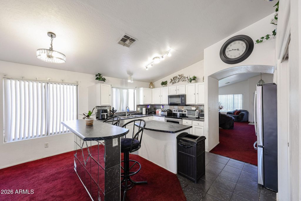 13217 W PORT ROYALE Lane, Surprise, AZ 85379 — photo 3