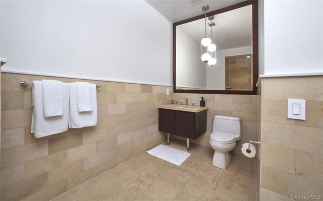 25 Leroy Place 415, New Rochelle, NY 10805