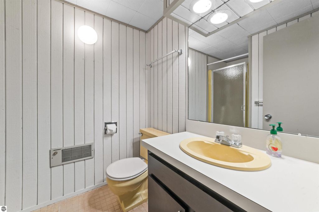 Image 12 of property listing at 2500 Josef Strasse # 410-411, Bellaire, MI 49615