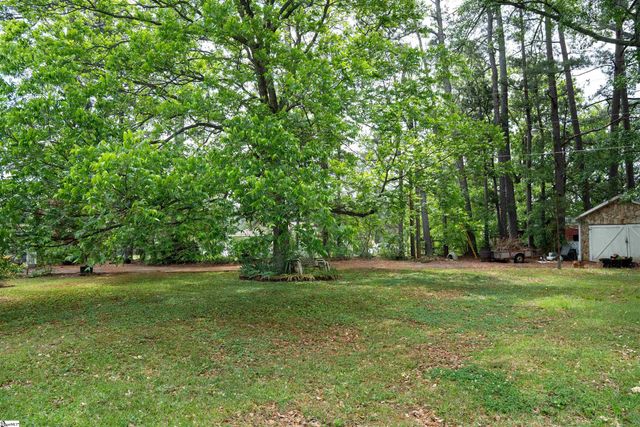607 Vanney Circle, Boiling Springs, SC 29316