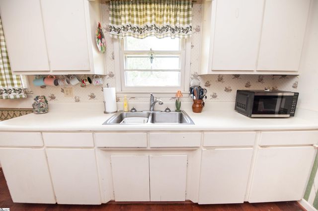 607 Vanney Circle, Boiling Springs, SC 29316