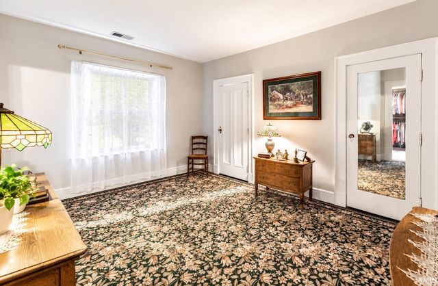 1216 SE Riverside Drive, Evansville, IN 47713