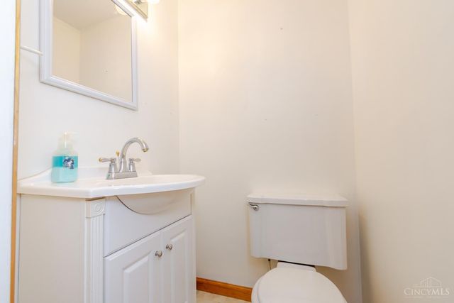 1014 Blossom Heath Road, Lebanon, OH 45036