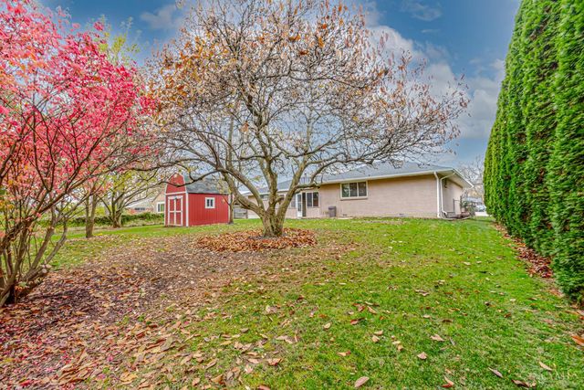 1014 Blossom Heath Road, Lebanon, OH 45036