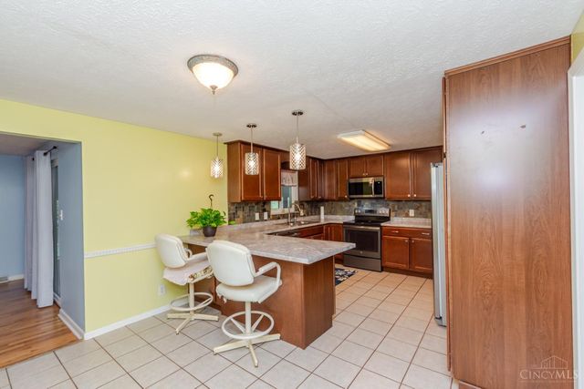 1014 Blossom Heath Road, Lebanon, OH 45036