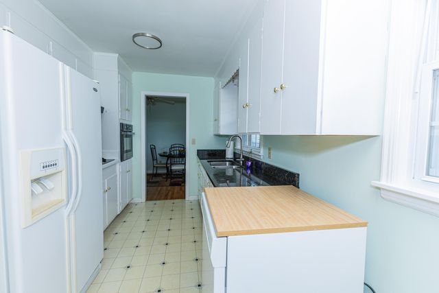 5563 Green Meadow RD, Roanoke, VA 24018