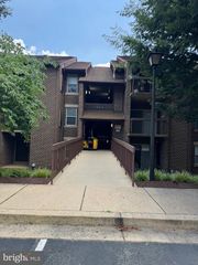 7804 GUILDBERRY CT #202, Gaithersburg, MD 20879
