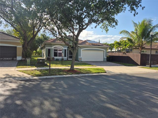 161 SE 22nd Ter, Homestead, FL 33033