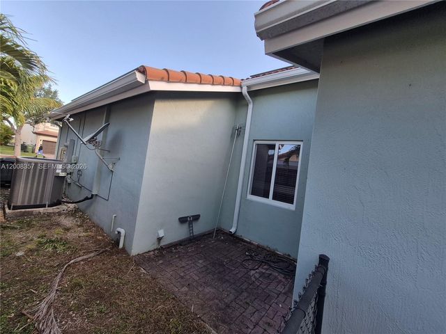161 SE 22nd Ter, Homestead, FL 33033