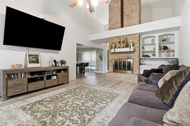 7310 Maple Lane, Baytown, TX 77521