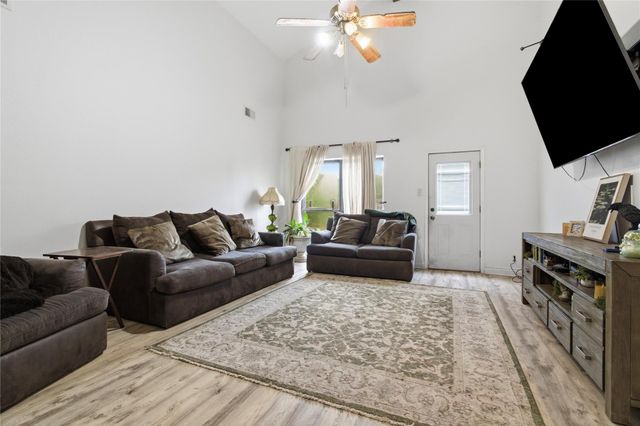 7310 Maple Lane, Baytown, TX 77521