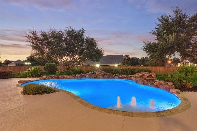 20806 E Cameron Ridge Drive, Cypress, TX 77433