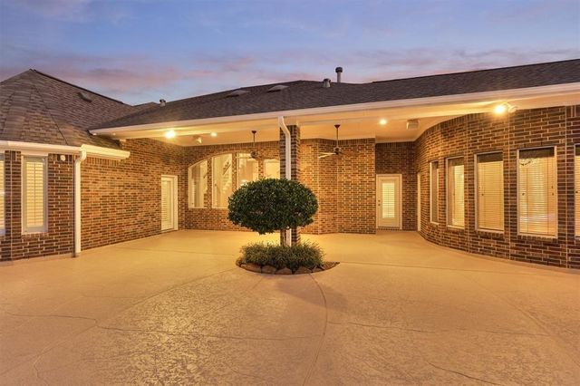 20806 E Cameron Ridge Drive, Cypress, TX 77433