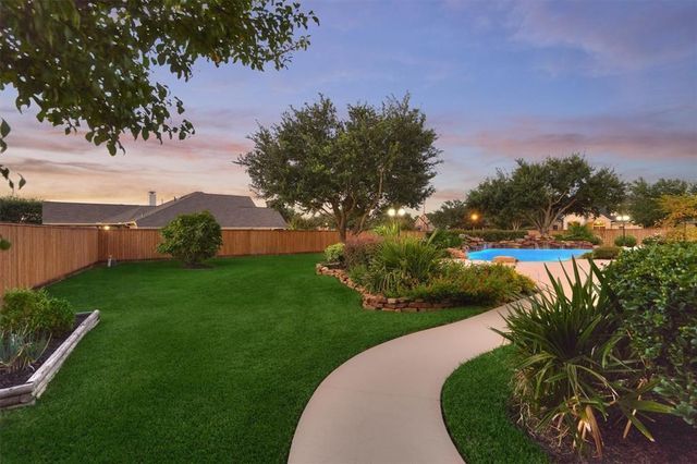 20806 E Cameron Ridge Drive, Cypress, TX 77433