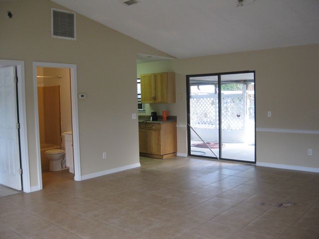 7105 North Boulevard, Fort Pierce, FL 34951