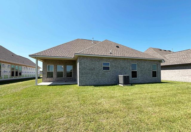 248 Kings Wood Avenue, Thibodaux, LA 70301