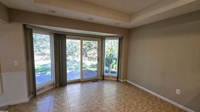 15619 Trafalgar Dr Drive, Macomb, MI 48044
