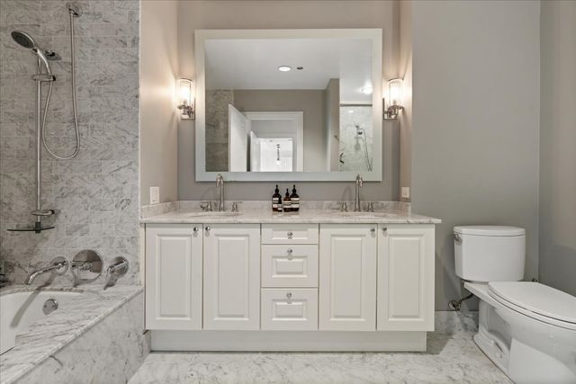 10 E Delaware Place 11A, Chicago, IL 60611