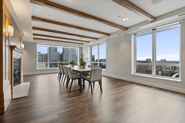10 E Delaware Place 11A, Chicago, IL 60611