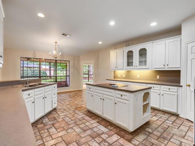 195 Coral Gables, Trinity, TX 75862