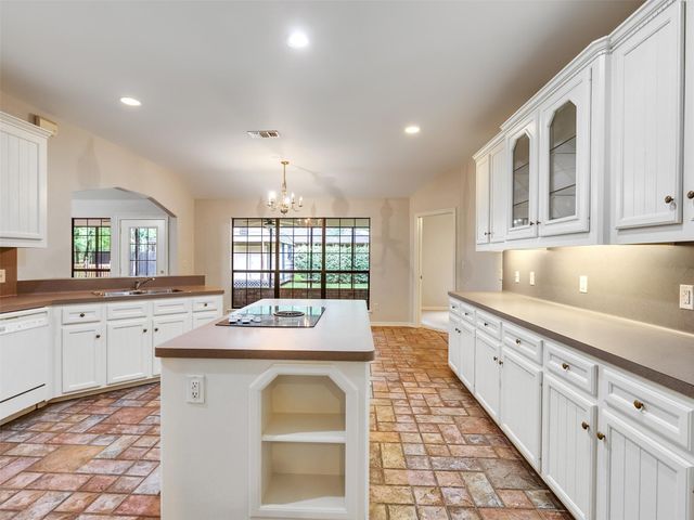 195 Coral Gables, Trinity, TX 75862