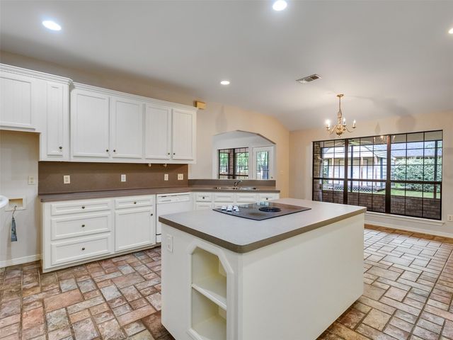195 Coral Gables, Trinity, TX 75862