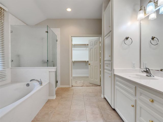 195 Coral Gables, Trinity, TX 75862