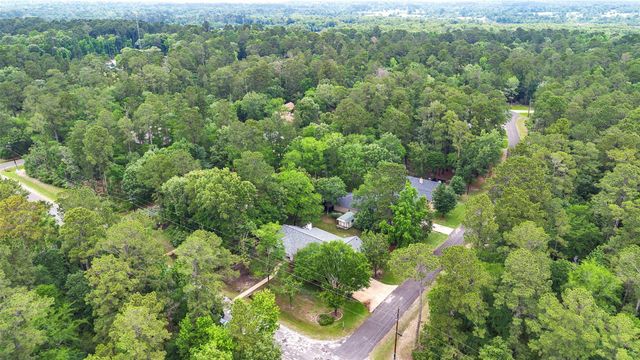 195 Coral Gables, Trinity, TX 75862