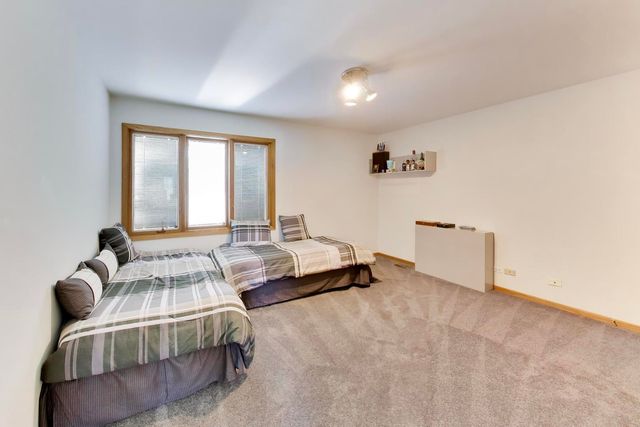 3420 SPRINGDALE Avenue, Glenview, IL 60025