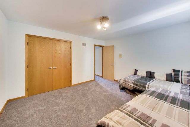 3420 SPRINGDALE Avenue, Glenview, IL 60025