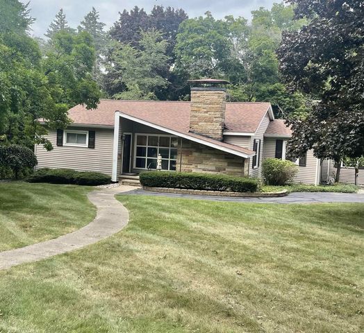 1202 W Oliver Street, Owosso, MI 48867