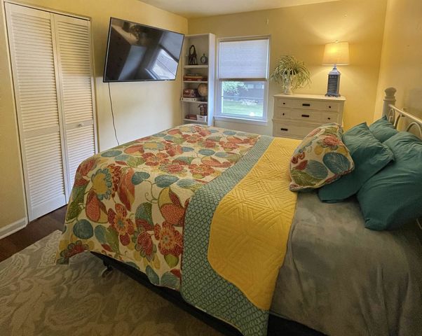 1202 W Oliver Street, Owosso, MI 48867