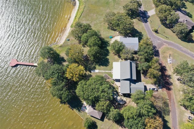 827 Lcr 894, Jewett, TX 75846
