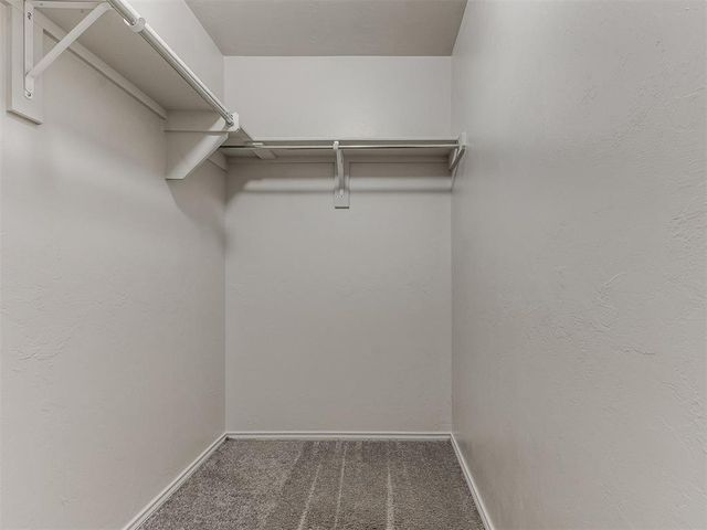 215 Waterside Drive, Newcastle, OK 73065