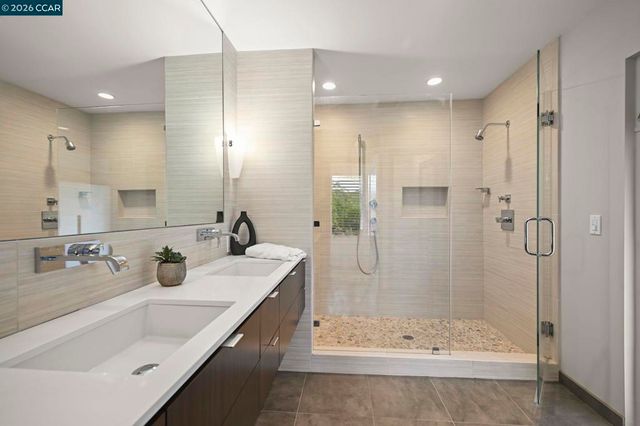 661 Derbyshire Place, Danville, CA 94526