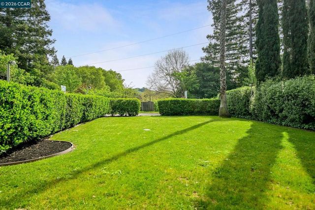 661 Derbyshire Place, Danville, CA 94526