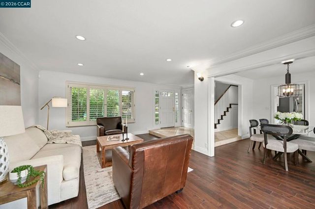 661 Derbyshire Place, Danville, CA 94526