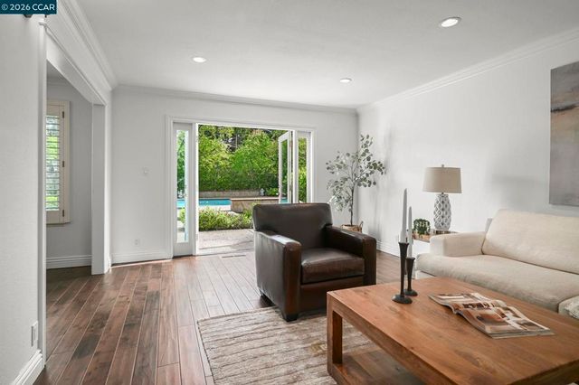 661 Derbyshire Place, Danville, CA 94526