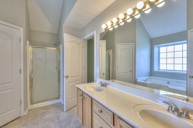 129 Breakwater Bay, Hermitage, TN 37076